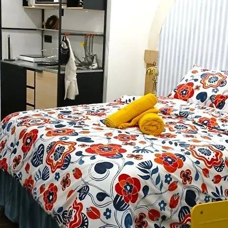 아파트 Art Historic House